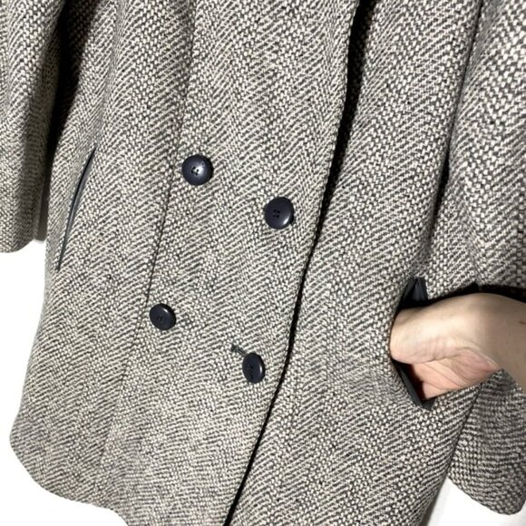 Vintage Collection Elegante Grey Wool Button Front Overcoat 6 - Picture 10 of 15